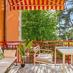 Tropical With A Balcony - View *
